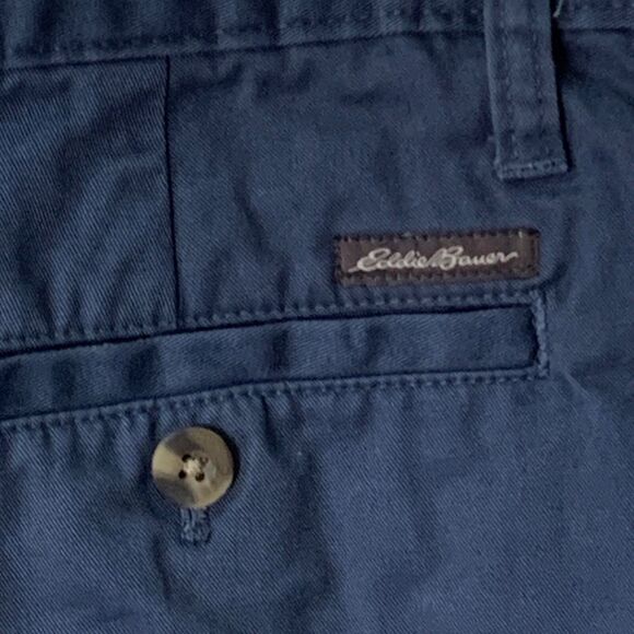 Eddie Bauer Men's Shorts Size 32 Steel Blue Classic Cotton Casual Golfing Chinos - Picture 11 of 15